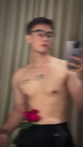 Ôm anh đi em ơii  #CapCut #cudoo_ #tiktokvn #viral #xuhuong 