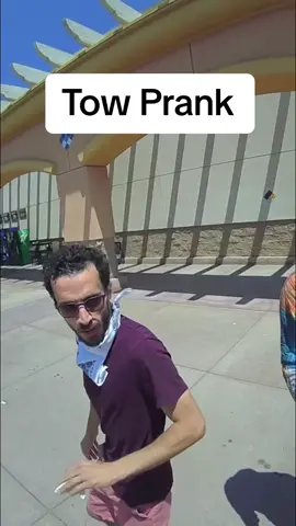 Your car is getting Towed right Now #fypppppppppppppp #for #tiktok #funny #blowthisup #parati #pourtoi #car #pranks #goviral #LearnOnTikTok #usa #foryoupage #foryou #humor #fypシ゚viral #howtotiktok 