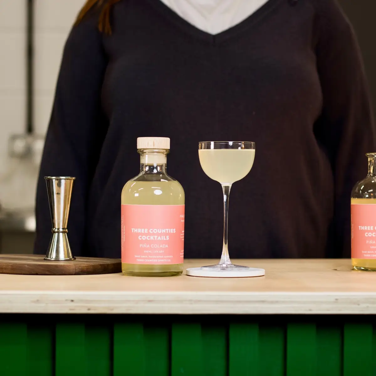 The perfect pina colada at home everytime! Just pour > chill > pour in 20 seconds. #foryoupage #fyp #cocktails #spirits #englishdistillery #miltonkeynes 