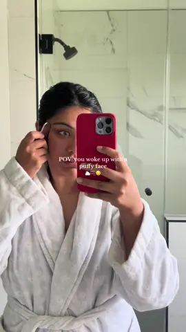 The rose water is a game changer for inflammation 😭  #softgirilifestyle🌸 #pinkaesthetic #morningroutine #morningskincare #morningboost #fyp #puffyface 