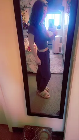 2lbs to go!!!!!!! ahhh sooo close to ny goal weight. I can't believe that in 2020 I was 164lbs. 77lbs gone.... !!!! #weightloss #after #77lbs #87lbs 