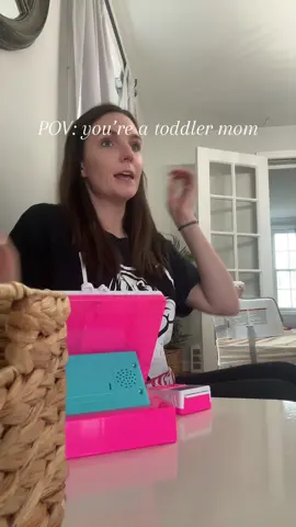Toddler life 🫶 #momtok #MomsofTikTok #toddlerlife #relatablemom #momhumour 