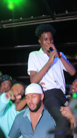 #maxamedmustafe  Showga #Beerta_libaaxa  #beertalibaaxa #show #copylink #somalitiktok #somalia #abokorbk #mustafe #izaaqpower🦁🔥 #somalitiktok #newhargysa 