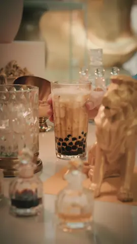Explore the secret behind the famous MGM Milk tea and share this must-try travel experience in Macau! #mgmmacau #mgmcotai #milktea 