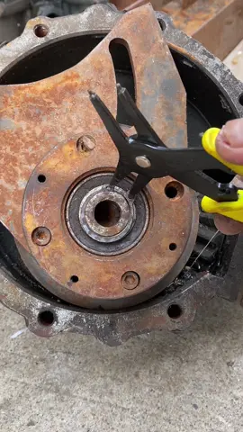 Sáng Tạo Trong Công Việc: Tháo Mở External Retaining Rings 2 in 1! #dotrongnha68 #SángTạo #CôngViệc #GiaCông #DụngCụ #ToolsTips #TháoMở #ExternalRetainingRings #SángTạoCôngNghệ #Innovation #Engineering #DIY #HandyTools #CôngNghệ #ProductivityHacks #TiệnÍch #CôngViệcChuyênNghiệp