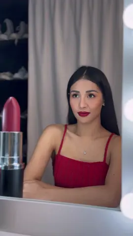 If you’re bored of your own lipstick shade, try something different, something bolder. Something that feels better and lasts longer. That’s Macximal!  #MACXIMAL #IWEARMAC #MACCOSMETICSPH 