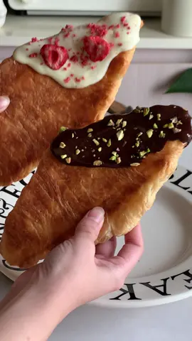 Viral flat croissant 🥐 #croissant #pastry #tiktokพากิน 
