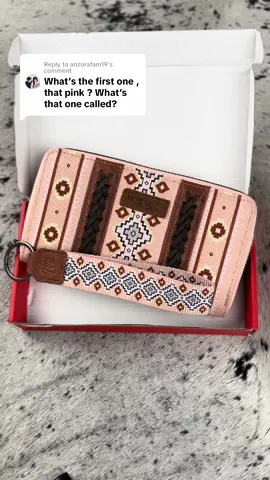 Replying to @anzorafam19 that one is “pink”! #wranglerwallet #westernfashion #westernwallet #wrangler #westernstyle 