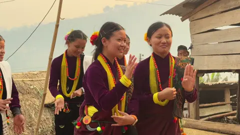 yanimaya aja tw timro kakha voli kun ban kunpakha #vilagelife #kaura #full #vedio #youtube #anilthapa 