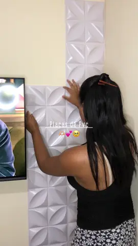 Tenho que comprar mais 😅💕 . . . . . . #fypシ #foryou #viral #fy #donadecasa #rotina #papeldeparede #placaspvc #decorando #comprinhas #comprinhasshopee 