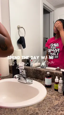 Spend the day with me 💞 #spendthedaywithme #girlmom #newborn #sahm 