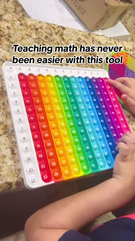 My kids love this math pop it!! #teachingmath #mathtrick #joycateducationaltoys #mathhack #multiplication #2ndgradeteachers #teacherhack #schoolhacks #MomsofTikTok #classroomfun #momtok #fyp #creatorsearchinsights #tiktokshopspringsale #tiktokmademebuyit #tiktokshop 