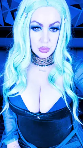 A little fun between shooting videos  #fyp #foryoupage #hypnodomme #hypnotist #hypnosis #hypno #goddesszenova #hypnose #trance 