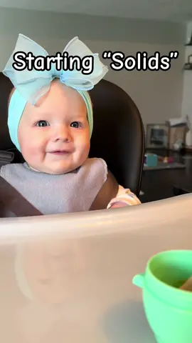 Did salmon say it’s dinner time?!  •Disclaimer: this is from a pouch. I gag over the thought of making wet pureed meat+fish•  #fypシ #fypシ゚viral #baby #babytok #tiktokbaby #babyfood #babyfoodrecipes #feeding #dinnertime #foodies #solids #fy #babyrecipes #salmon #babylove #babyworld #babyfever #foodjourney #babygirl #babyvideos #infant #child #motherdaughter #motherhoodunplugged #parenting #parenthood #babytiktok #babylaugh #happybaby #babypuree #purees #eating #FoodTok 