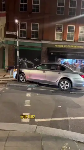 Someone just stacked their car at a zebra crossing in Kings Cross, London 😭😭 (via @mdchaudhry) #UB1UB2 #London #kingscross 