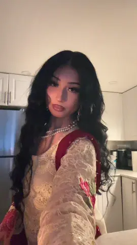Oops the audio cut.. EID MUBARAK EVERYONE 🩷 #eid #pakistani 