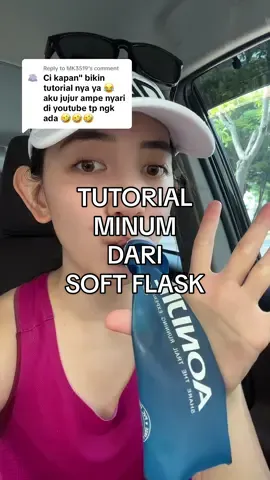 Replying to @MK3519 TUTORIAL MINUM DARI SOFT FLASK 💦 udah beberapa kali ada yg tanya, gimana cara pakai soft flask? Tinggal DIGIGIT + DISEDOT di saat yang bersamaan yah 👍🏻 hope it helps! #lari #tipslari #fyp #Running  