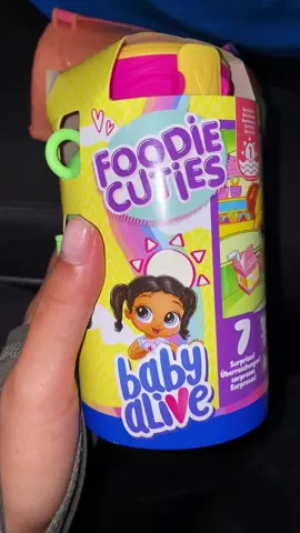Well tonight was an infidelity and duendes type of vibe #foodiecuties #babyalive #toysunboxing #datenight 