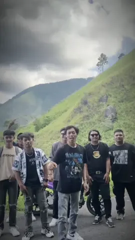 Jangan menua sebelum ke danau toba #fyp #virall #fypシ゚viral #danautoba #yaspinproject #fypp #fypage 