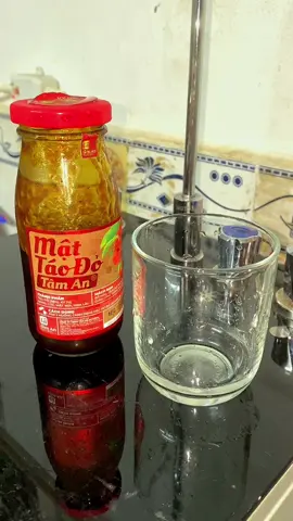 Mật táo đỏ giúp điều hoà khí huyết từ đó giúp da và tóc đẹp hơn. Sau 2 tuần bạn sẽ cảm nhận được những lợi ích mà mật táo đỏ mang lại khi bạn duy trì uống 2 cốc mật táo đỏ mỗi ngày nha🍀 #mộctrang #mộctrangoffice #review #CapCut #unboxing #chay #vegan #vegetarian #thuầnchay #xuhướng #trending #tâman 