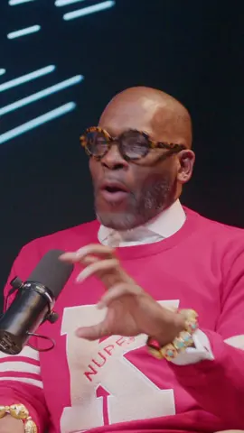 What do you think it could do for black love? Have you ever had this happen for you? Tell us your story below ! Watch full Episode #11 of the Jamal Bryant Podcast 