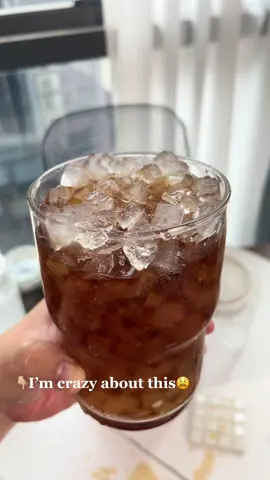 👆🏼I’m crazy about this!!😫🤤#DIY #drink #ice #icemaker #ecozy #delicious #foryou #amazingvideo 