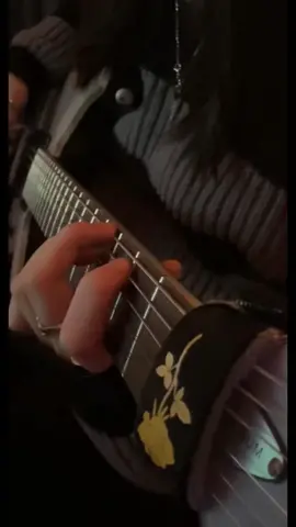 head in the ceiling fan 🙂‍↕️ | #titlefight #guitar #guitarcover #guitartok #music #cover #biasfx2 #schecter #guitarriff #girlguitarist #fyp #fypシ 