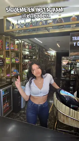 Te dejarías dejar de mi invitarte a chupar un rrrico helado? 🍦🥵 #longervideos #bader #parati 