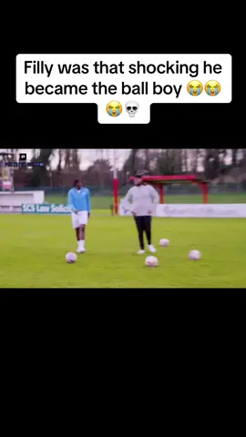 Eze laughing made it more funnier 🤣🤣🤣🤣 #yungfilly #chunkz #chunkzandfilly #eze #footballtiktok #fyp #funnyvideos 