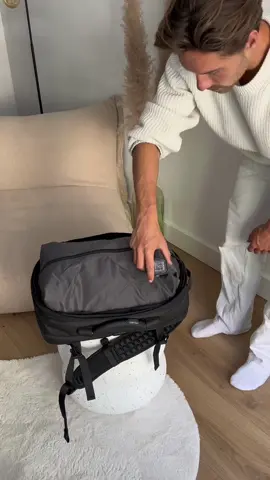 The Airback is exactly what I need! #travel #backpack #travellife #tiktoktravel 