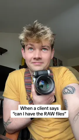 Disclaimer, I obviously would never actually speak to a client like this 😂 #photography #photographer #photomagic #editing #photoshop 