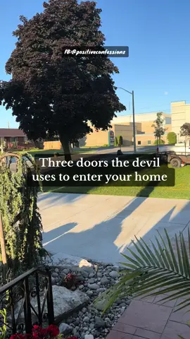 ✨Three doors the devil use to enter your home ✨ #dailylife #Inspirational #pray #peace #deliverance #Love #jesuslovesyou #christiantiktok #scripture #putgodfirst #bibleverse #healing #grace #fyp #foryoupage #worship #forgiveness #motivation #inspiration #praise