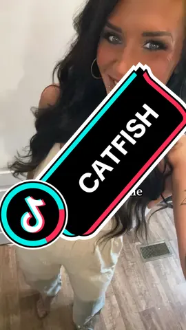 I really be out here catfishin’ in these streets #fyyy #josvanity #mua #catfish #instagramvsreality 