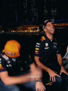 I love how Daniel knows exactly what to say to make Max laugh #maxverstappen #danielricciardo #formula1 #formula1edits #foryou #foryoupage #foru #fypシ #fyp 