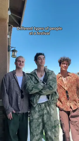 who is who in your friend group? #coachella#festival#elevatorboys 