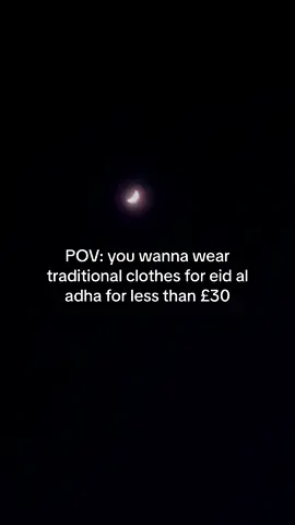 Im gonne get one in red 😍  #fyp #fypシ #fypシ゚viral #abaya #asiantiktok #ArabTikTok #muslimtitkok #islamtiktok #quran #moon #abayagirls #abayafashion #abaya #abayadubai #kaftan #northafrican #algerian #moroccan #tunisian #dz #fypage 
