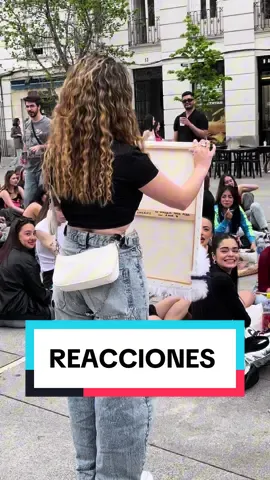 Reacciones de la gente 😮viendo mi cuadro en la cola del concierto de bas gyal. #pintandouncuadro #pintandouncuadroenlacoladelconcierto #pintandouncuadroenlafiladelconcierto #badgyal #pintando #wizinkcenter @Bad Gyal @WiZink Center 