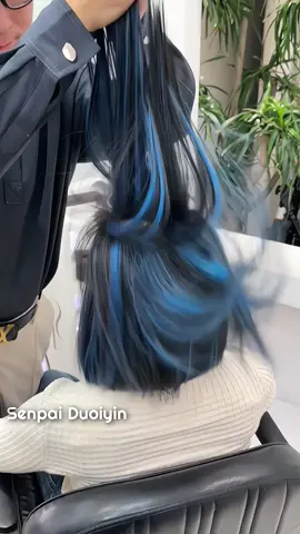 Menyala biru lagi mbakku🔥💙🌹 #douyin抖音 #chinesegirl #hairlight #shorthairstyles #hairstyles #fypシ 
