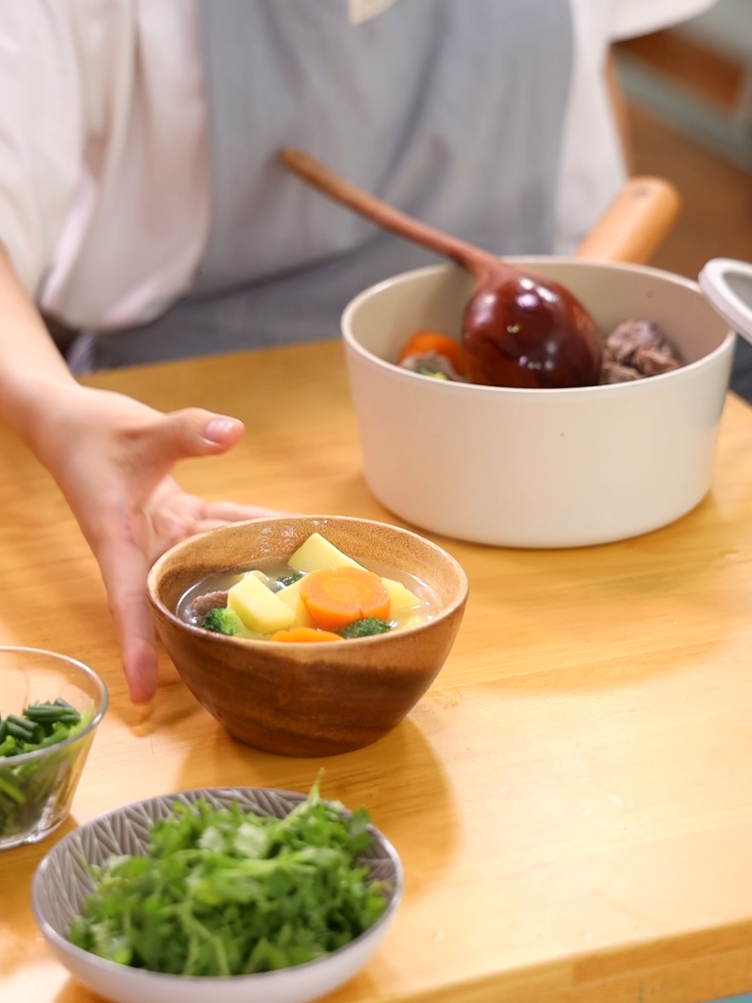 ASMR nấu canh rau củ hầm xương hấp dẫn với quánh FIKA 18cm #imat#giadungtienich #fika #neoflam #ASMR