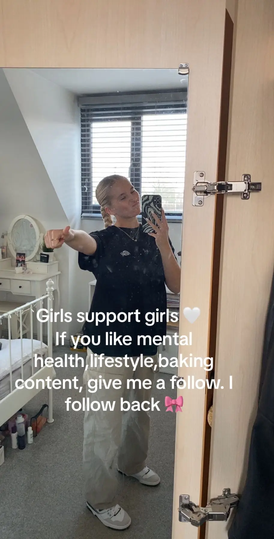 Lets support eachother 🤍 #girlssupportgirls #teamwork #roadto1k #selflove #girls #foryou