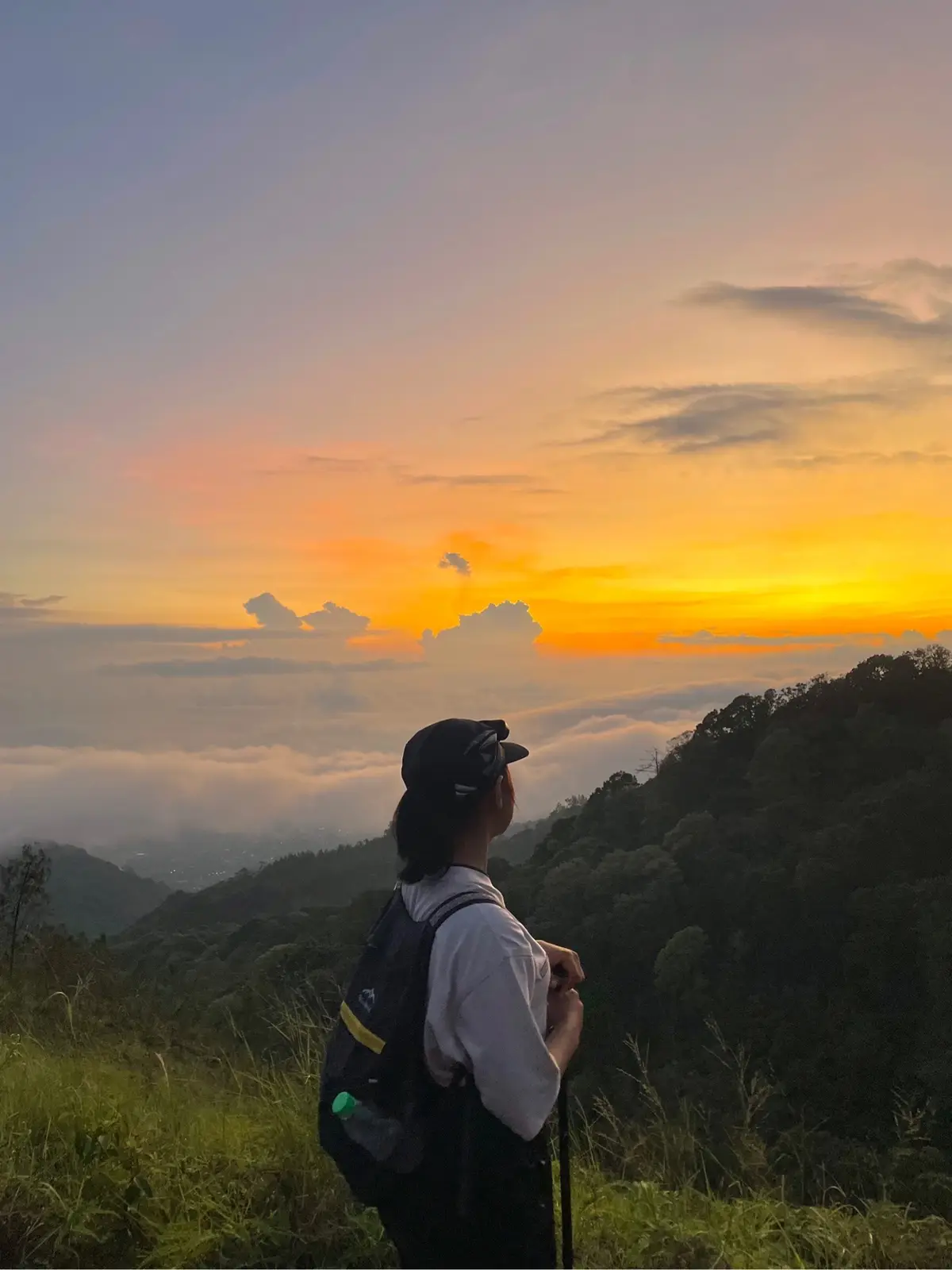 percuma cinta setinggi gunung kalo gengsi juga setinggi gunung🗿 #fyp #fypシ #fypシ゚viral #puthukgragal1480mdpl #pendakigunung 