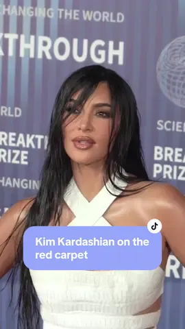 Kim Kardashian attends the 10th Annual Breakthrough Prize Ceremony at Academy Museum of Motion Pictures #kimkardashian #kimkardashianedit #redcarpet #kardashian #krisjenner #academymuseum #kimkardashianstyle 
