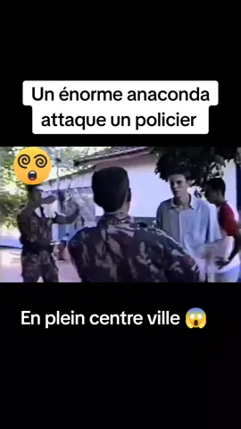 Attaque d'un anaconda sur un policier 🥺 #anaconda #survivor #911 #dangerous #serpent #python 