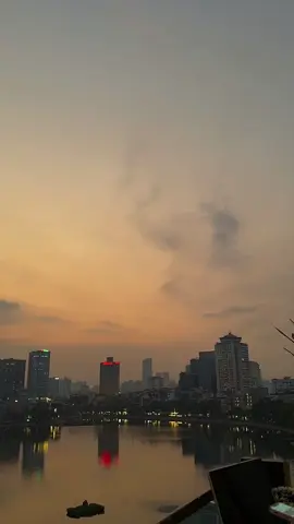 Một bài hát mà ghép cảnh nào cũng hợp #vungkyuc #hanoi #sunset 