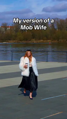Better late than never..  #mobwife #fashion #longskirt 