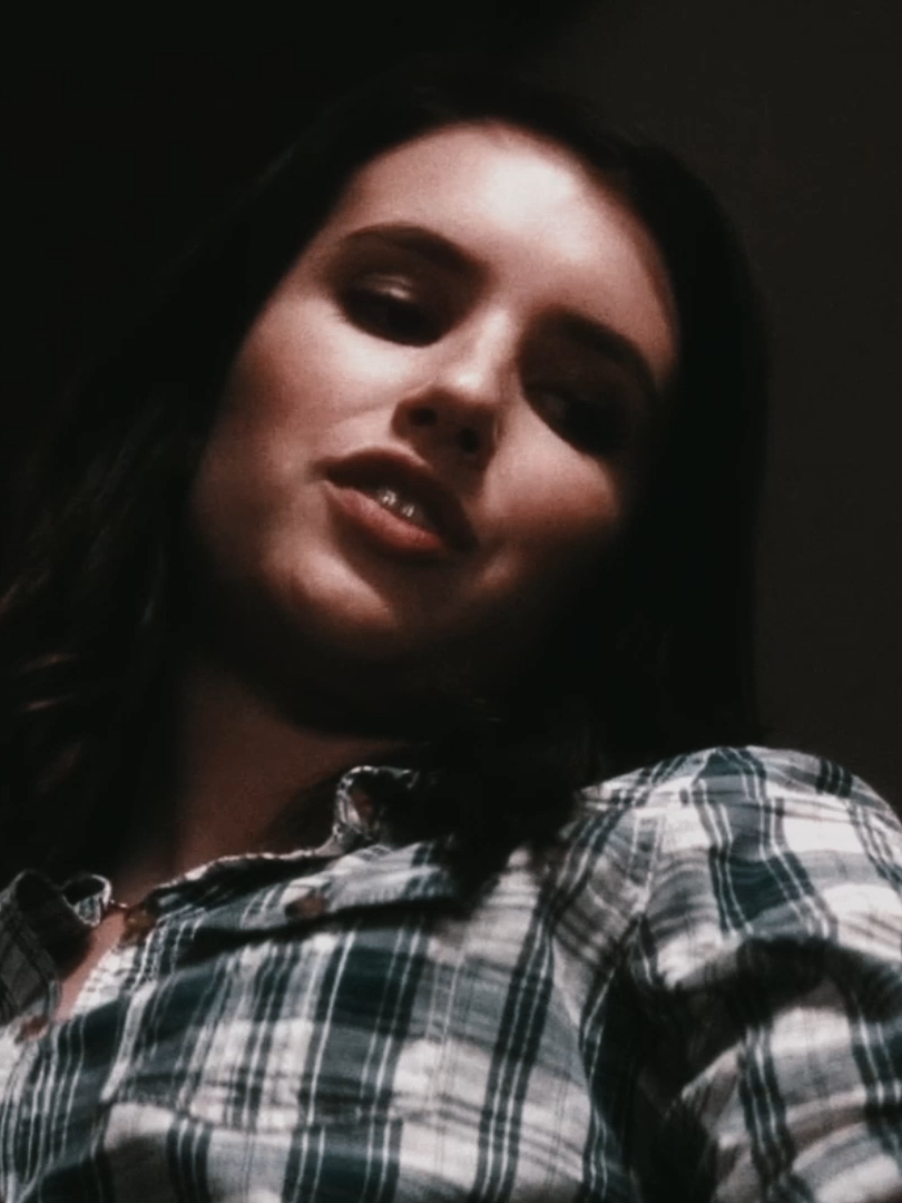 super hot female | ib @stabvrse cc @myheartsdesired   #jillroberts #emmaroberts #scream4 #c7vilian #fyp #viral