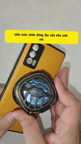 Quạt tản nhiệt có sò lạnh làm mát điện thoại khi chơi game lâu #quattannhietsolanh #quattannhiet #solanh #x76 #lammatdienthoai 