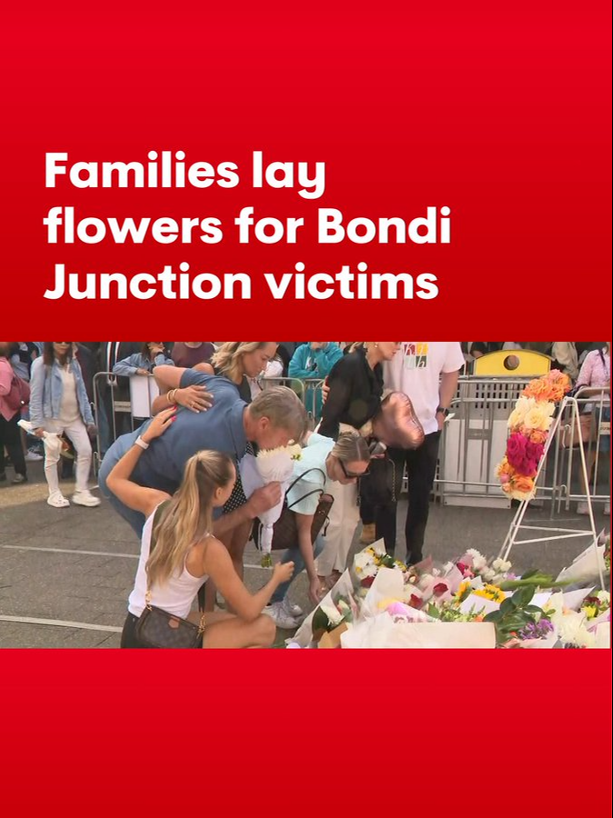 Families lay flowers for Bondi Junction shopping centre rampage victims #7NEWS