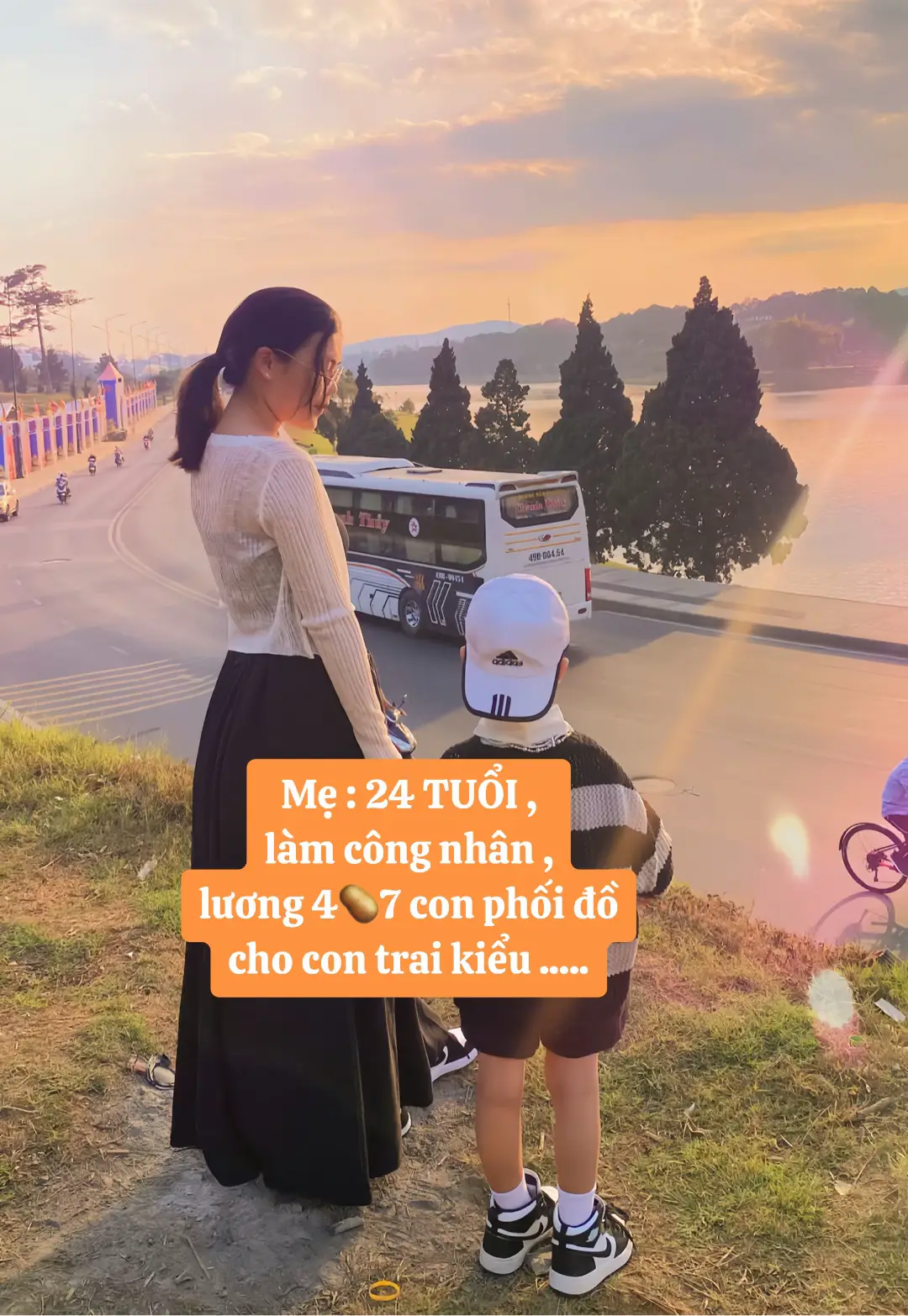 MẸ LƯƠNG 4🥔 24TỦI PHỐI ĐỒ CHO CON TRAI,MẸ MẶC GÌ CŨNG ĐƯỢC NHƯNG EM BÉ CỦA MẸ PHẢI  CHẤTTT#Xh#xuhuongtiktok#Phoidochobe#beyeucuame#mebimsua#bapiuoi#khoibontuoi👓#viralvideo  