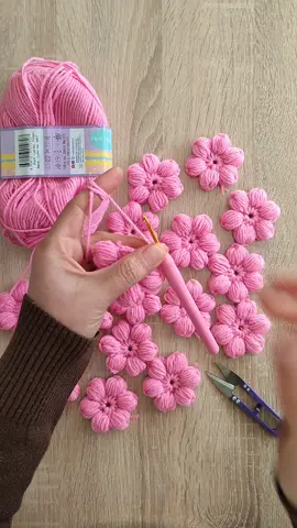 Florzinhas #amigurumibr #crocheterapia #croche #amigurumi #crochet 